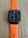 Apple Watch Série 9 Hermès 41mm (GPS + Cellular) bracelet silicone Orange Hermès – photo 4 sur 5